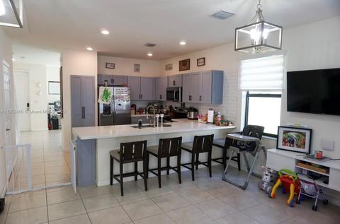 9357 W 33rd Ln, Hialeah, FL 33018 photo 6