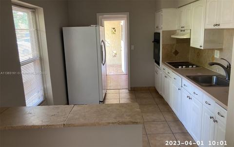 2205 E River Dr, Margate, FL 33063 photo 3