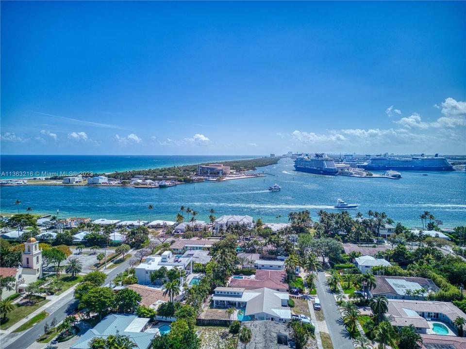  2400 Barbara Dr, Fort Lauderdale, FL 33316 photo 29