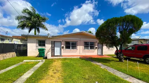 4413 NW 9th St, Miami, FL 33126