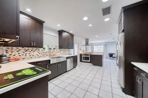 20272 SW 85th Ave, Cutler Bay, FL 33189