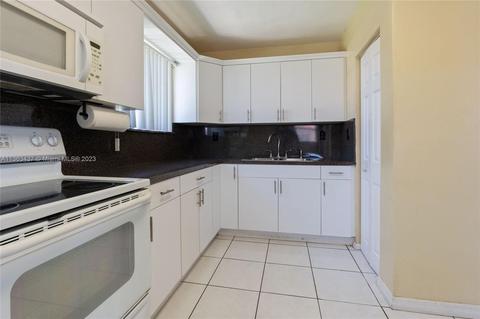 533 E 17th St, Hialeah, FL 33010 photo 10