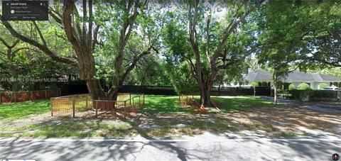 420 Sunset Dr, Coral Gables, FL 33143