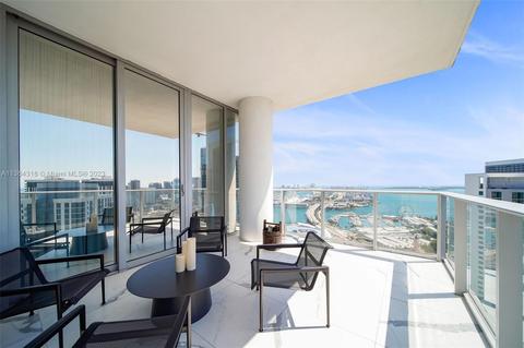 851 NE 1st Ave #4211, Miami, FL 33132