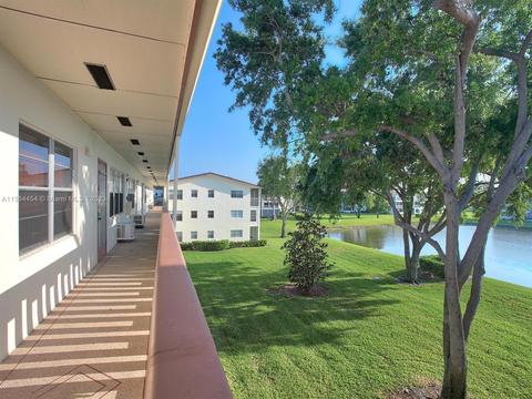 247 Preston #F, Boca Raton, FL 33434