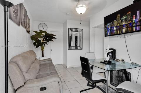 59 W 8th St, Hialeah, FL 33010 photo 13