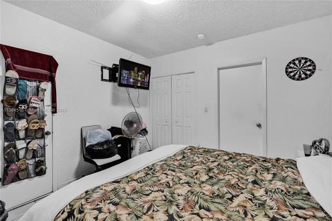 59 W 8th St, Hialeah, FL 33010 photo 22