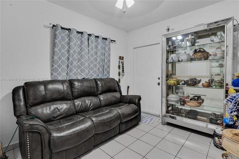 59 W 8th St, Hialeah, FL 33010 photo 24