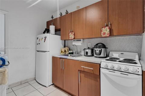 59 W 8th St, Hialeah, FL 33010 photo 16