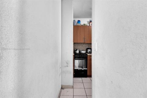 59 W 8th St, Hialeah, FL 33010 photo 25