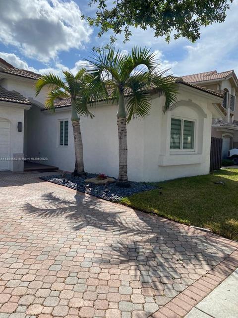 11036 NW 72nd Ter, Doral, FL 33178