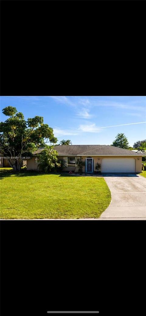 1822 SE 14th St, Cape Coral, FL 33990