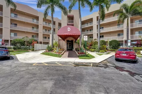 7755 Yardley Dr #111, Tamarac, FL 33321