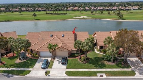 8485 Heather Pl, Boynton Beach, FL 33472
