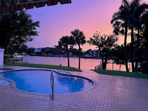 150 Harbourside Cir, Jupiter, FL 33477