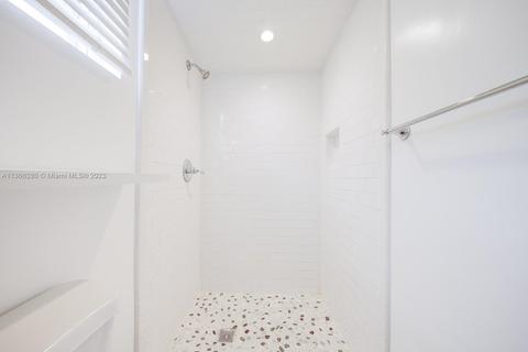 980 E 45th St, Hialeah, FL 33013 photo 19