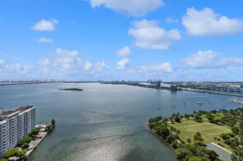 2020 N Bayshore Dr #2707, Miami, FL 33137