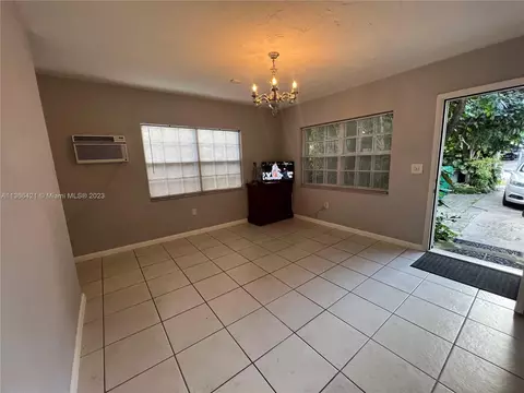 Undisclosed, Miami, FL 33142 photo 4