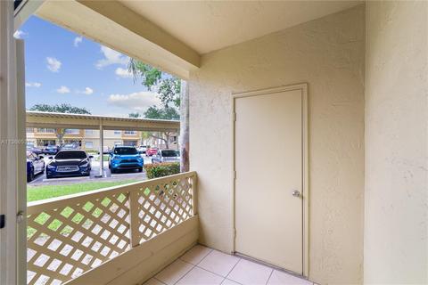 18348 NW 68th Ave #I, Hialeah, FL 33015 photo 2