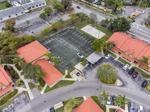 18348 NW 68th Ave #I, Hialeah, FL 33015 photo 17