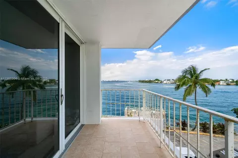 1865 79th St Cswy #3I, North Bay Village, FL 33141