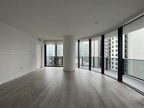 55 SW 9th St #1906, Miami, FL 33130