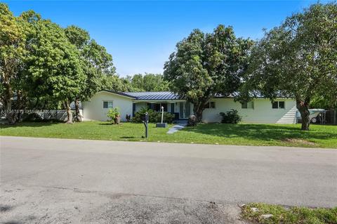 7865 SW 158th Ter, Palmetto Bay, FL 33157
