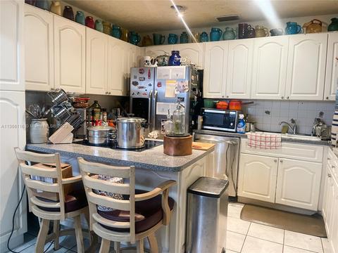 510 E 24th St, Hialeah, FL 33013 photo 4