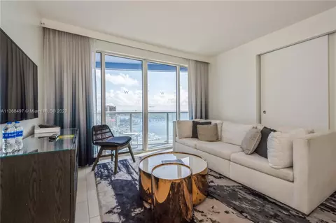 3101 Bayshore Dr #2201, Fort Lauderdale, FL 33304