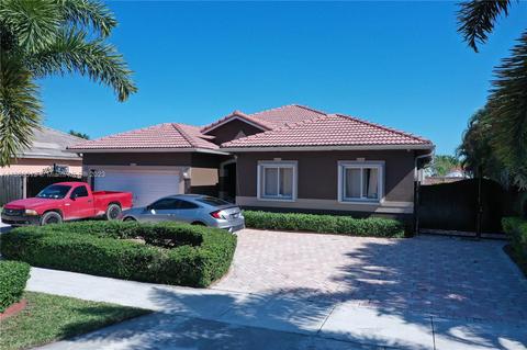 1205 SE 7th Ct, Homestead, FL 33033