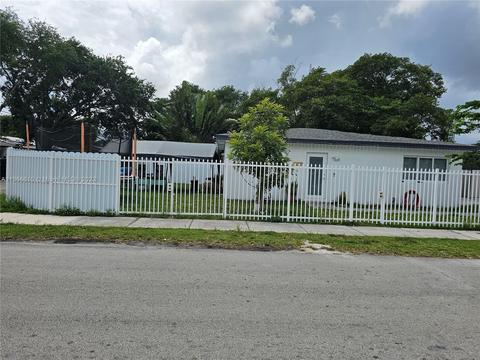 1301 NW 82nd St, Miami, FL 33147