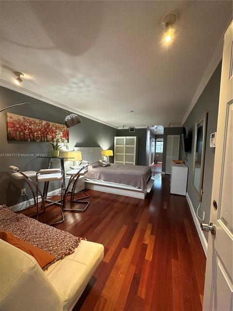 1340 Drexel Ave #305, Miami Beach, FL 33139