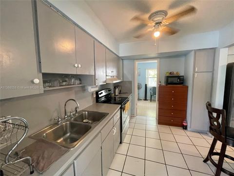 401 SE 9th Ave, Hialeah, FL 33010 photo 12