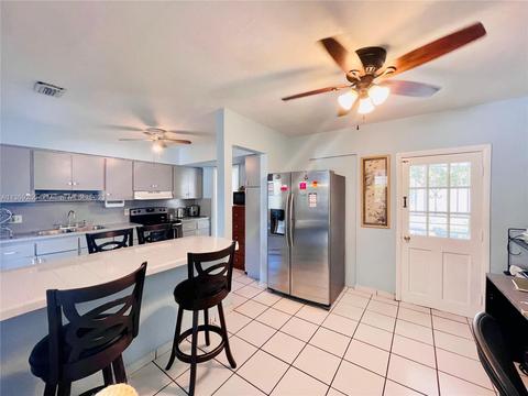 401 SE 9th Ave, Hialeah, FL 33010 photo 11