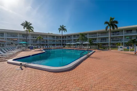 5208 NE 24th Ter #F205, Fort Lauderdale, FL 33308