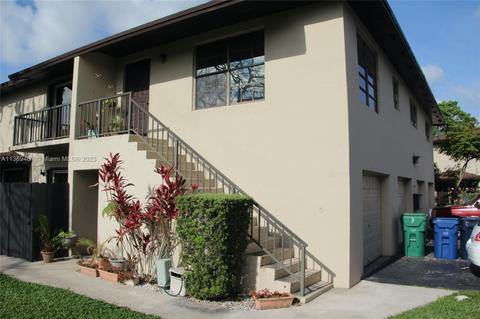 13908 SW 46th Ter #D, Miami, FL 33175