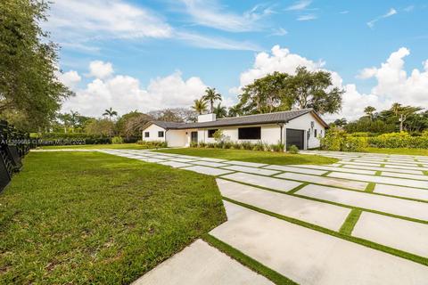 11950 SW 63rd Ave, Pinecrest, FL 33156