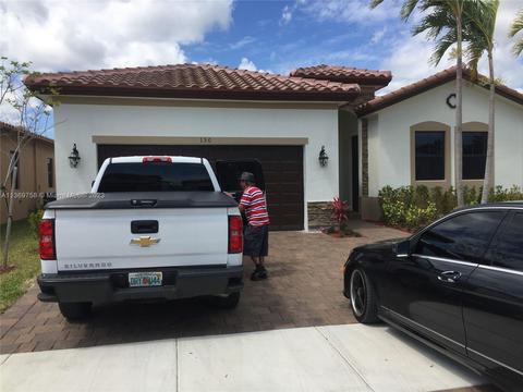 130 SE 34th Pl, Homestead, FL 33033