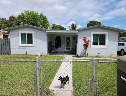 215 NE 160th St, Miami, FL 33162