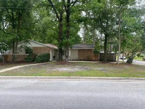 4321 20 Ter, Gainesville, FL 32605