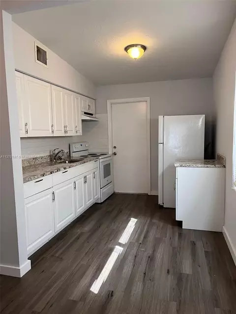 2280 Rutland St, Opa Locka, FL 33054