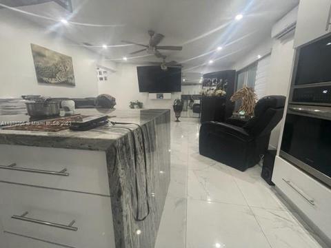 371 E 53rd St, Hialeah, FL 33013 photo 13