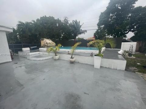 371 E 53rd St, Hialeah, FL 33013 photo 17