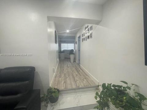 371 E 53rd St, Hialeah, FL 33013 photo 14
