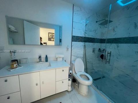 371 E 53rd St, Hialeah, FL 33013 photo 36
