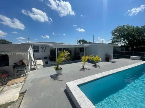 371 E 53rd St, Hialeah, FL 33013 photo 28