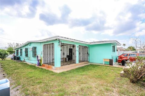 690 E 24th St, Hialeah, FL 33013 photo 2