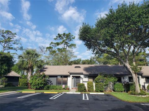 484 Lynbrook Ct #484, Royal Palm Beach, FL 33411