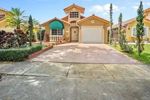 6353 Gage Pl, Miami Lakes, FL 33014