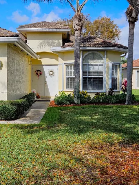 502 SE 23rd Dr, Homestead, FL 33033